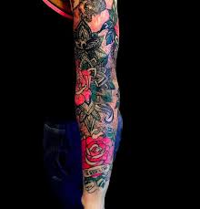 Manhattan Tattoo 34 V Instagram 2017 Yilinda Ukrayna Da Yaptigim Bir Bitmemis Komple Kol Calismasi Cok Kisitli Zamanim Oldugundan Dolayi Us In 2020 My Works It Works