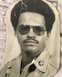 Russell Wardlow's Instagram, Twitter & Facebook