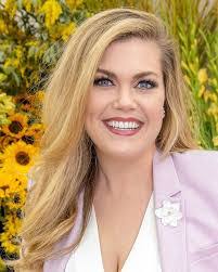 Cathy Wayman's Instagram, Twitter & Facebook