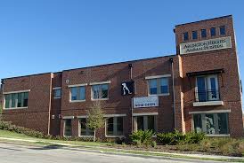 Arlington heights veterinary hospital is a full service animal hospital and welcomes both emergency treatment cases as well as pet patients in need of routine medical, surgical, and dental care. Arlington Heights Animal Hospital Bhb
