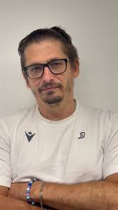 🟥🟦🙏 𝗡𝗼𝘀 𝗯𝗲́𝗻𝗲́𝘃𝗼𝗹𝗲𝘀 𝗿𝗲́𝗰𝗼𝗺𝗽𝗲𝗻𝘀𝗲́𝘀 𝗽𝗮𝗿 𝗹𝗲𝘀  𝗠𝗮𝗶𝗹𝗹𝗼𝘁𝘀 𝗠𝗶𝗹𝗹𝗲́𝗻𝗮𝗶𝗿𝗲 Vous avez été une quinzaine à  participer au jeu de la première émission du Face-Off, où il fallait  retrouver Léo, notre mascotte. Le gagnant