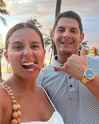 Nicole Lucia's Instagram, Twitter & Facebook