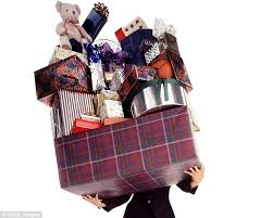 10 unique gift ideas for an amazing gift in a jar. It S Better To Shop For Christmas Gifts At The Last Minute Daily Mail Online