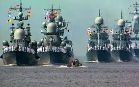День вмф хоть и считается профессиональным праздником военных моряков и офицеров, но отмечает его дружно вся страна. Den Vmf Mou Do Sdiyutie Yut Strannik