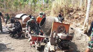 We did not find results for: Memberi Contoh Kepada Anggotanya Letda Chb Agus Suyanto Tak Segan Mainkan Kereta Dorong