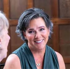 Georgette Bennett's Instagram, Twitter & Facebook