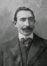 Collecting Vintage Compacts: The Vivaudou Story