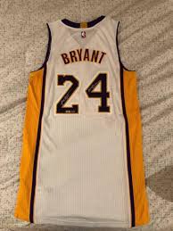 — los angeles lakers (@lakers) november 20, 2019. Kobe Bryant Signed Autographed Authentic Jersey White Lakers Panini Black Mamba 1920925210