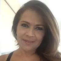 70+ perfiles de «Celina Flores»