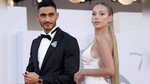Alejandro speitzer is a mexican actor. Xbththbbrgp5wm