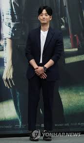 See more of lee hyun woo on facebook. S Korean Actor Lee Hyun Wook Yonhap News Agency
