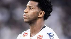 Gil confirma aposentadoria no fim da temporada e agradece apoio no Santos