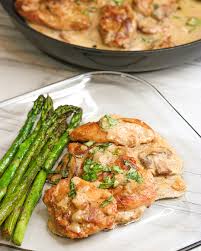 Keto Fy Me Cut Carbs Not Flavor Keto Creamy Garlic Mushroom Chicken Gluten Free