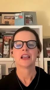 Ever wonder why your body craves sugar when you're stressed? Or why cutting  carbs might actually be messing with your metabolism? Join me and nutrition  expert, Kate Deering, as we dive deep into the ...