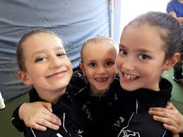 RITMICA EUROPA PROGRAMMA A SQUADRE Il giorno 6 maggio presso il palazzetto  dello sport di Campagna Lupia (VE) si è tenuta la seconda prova a squadre  per la sezione ritmica. Per la