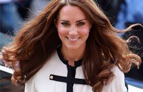 Obrázok č. 4 :Kate, Pippa & Carol Middleton: Trojlístok štýlových dám!