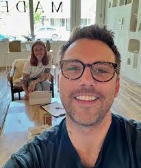 Daniel Demara's Instagram, Twitter & Facebook