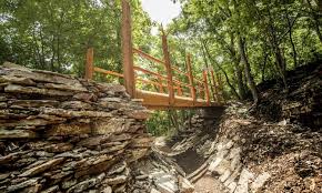 We picked 2 hikes, one includes a waterfall, near eureka springs that will peak your adventure spirit. Eureka Springs Arkansas Com