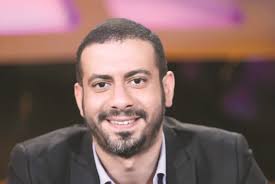 عمل في بدايته في المسرح الشبابي. Ù…Ø­Ù…Ø¯ ÙØ±Ø§Ø¬ Ù„Ù€ Ø§Ù„Ø±Ø§ÙŠ Ø£Ø¹Ø´Ù‚ Ø§Ù„Ø£Ø¯ÙˆØ§Ø± Ø§Ù„Ø¬Ø±ÙŠØ¦Ø© Ùˆ Ù‡Ø°Ø§ Ø§Ù„Ù…Ø³Ø§Ø¡ Ù„Ù… ÙŠØ®Ø¯Ø´ Ø§Ù„Ø­ÙŠØ§Ø¡ Ø§Ù„Ø±Ø§ÙŠ
