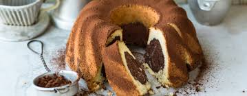 Schokofeder, schokohand, schokospirale, schokosplash, schokoalge aus dunkler schokolade. Recipe Marmorgugelhupf Cake How To Make It