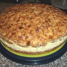 250 g butter 180 g zucker 1 pck. Kokos Bienenstich Blechkuchen Besonders Saftig Rezept Frag Mutti