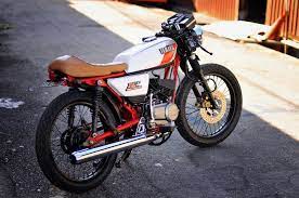 Yamaha Rxs 115 1983 Caferacer Mode Transfomation Rosli Anok Workshop Yamaha Cafe Racer Classic Bikes Cafe Racer