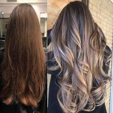 Il motivo per cui i capelli tinti con un colore scuro faticano a schiarire è che sono molto più carichi di pigmenti. I Balayage Piu Belli Per Capelli Lunghi Op Cosmetics