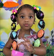 Candace Bunnell's Instagram, Twitter & Facebook