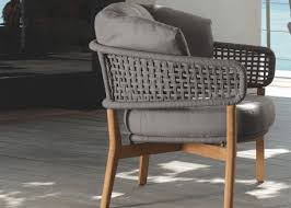 Fauteuil E Createur Italien Pour Terrasse Et Jardin Chez Ksl Living Fauteuil Design Fauteuil Design Italien Fauteuil Moderne