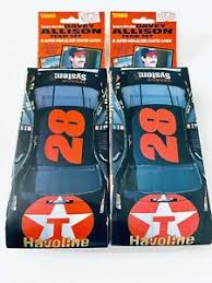 Kyle busch ho scale m&m's and interstate toyota camry stock car set. Nsij J8uuiiq0m