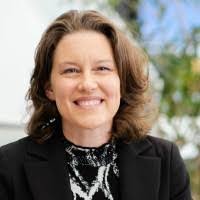 Lisa Callender's Instagram, Twitter & Facebook