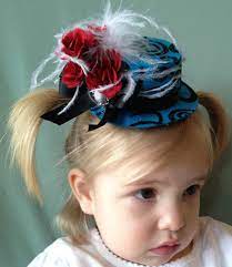 Mini Top Hat Hair Clip Red White Blue And Black 12 95 Via Etsy Hat Hairstyles Hair Clips Mini Top Hat