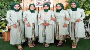 Kebaya Kutu Baru Berhijab Kekinian Untuk Penampilan Stylish Harapan Rakyat Online