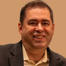 Are you really listening? I have been working with sales people for years.  All of them want to succeed. The best ones do because they are what I like  to call, “happily