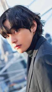 Slow On Twitter In 2020 Kim Taehyung Wallpaper Taehyung Kim Taehyung