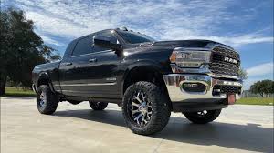 Stainless steel air lines provide added protection from road debris. 2019 Ram 2500 Limited Megacab Carli Lift With Rear Air Suspension Youtube