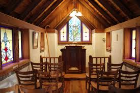Smallest church in the world. The Smallest Church In America Has Been Welcoming Motorists Since 1949