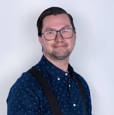 Christopher Coursey's Instagram, Twitter & Facebook