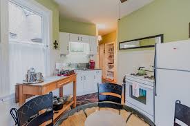 9919 exchange s ave apartments. Cozy 3 Bedroom Apt Andersonville Neighborhood Apartments For Rent In Chicago Illinois United States