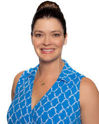 Holly Foote's Instagram, Twitter & Facebook