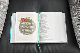 Niv Beautiful Word Bible Cloth Over Board Multi Color Floral 500 Full Color Illustrated Verses Zon Beautiful Word Bible Illustrated Verses Beautiful Words