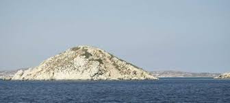 Origin Of Greek Civilization Believed Found On Monumental Pyramid Island Greek Culture Ancient History Cyclades Islands