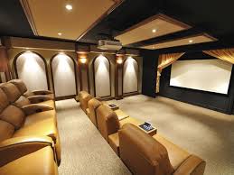 Family Friendly Home Theaters Although Coated In A Primarily Neutral Color Palette This Home Theater Still Elicit Home Theater Rooms Home Theater Design Home