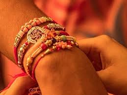 रक्षाबंधन पर इस बार ऐसे विशेष योग बन रहे हैं जिनका निर्माण 29 साल बाद हो रहा है. Raksha Bandhan 2020 Kab Hai Shubh Muhurat Time Rakhi Timing How Many Days Left For Raksha Bandhan à¤¬à¤¹à¤¨ à¤¦ à¤¨à¤­à¤° à¤¬ à¤§ à¤¸à¤• à¤— à¤­ à¤‡à¤¯ à¤• à¤•à¤² à¤ˆ à¤ªà¤° à¤° à¤– à¤¸ à¤¬à¤¹ 9 29 à¤¬à¤œ à¤•