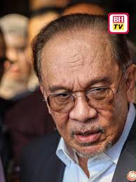 Datuk Seri Anwar Ibrahim membidas kenyataan pengulas politik konservatif  Amerika Syarikat (AS), Bill O'Reilly, yang memperlekeh lawatan rasmi  Presiden China, Xi Jinping ke Malaysia, dengan menyifatkan ...