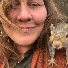 ❤️100 Days of Artists !❤️I will be showcasing artists involved in the  gallery. 🦋Day11🦋 Paula Guthrie My name is Paula Raphael Guthrie. I was  born in Macon, Georgia, and raised in North