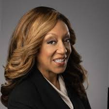 Trish Cunningham's Instagram, Twitter & Facebook