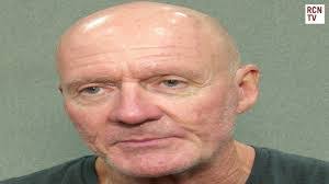 Courtney Head's Instagram, Twitter & Facebook