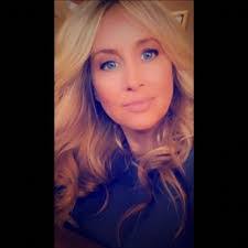 Jennifer Barron's Instagram, Twitter & Facebook