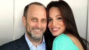 Güzide Duran 'ın Eşi Kim? Güzide Duran Boşanıyor mu?